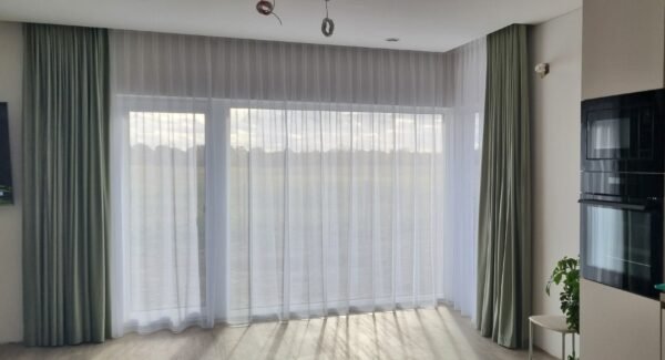 Naktinių užuolaidų komplektas "Pavasaris"