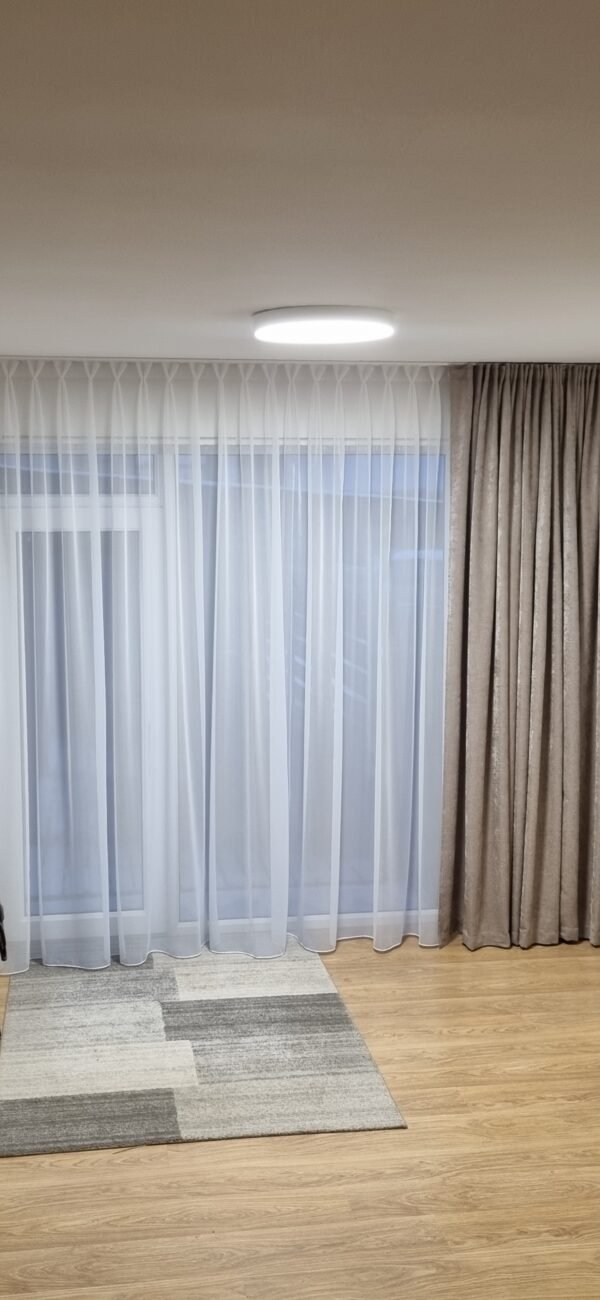 Dieninės užuolaidos "Privatumas"
